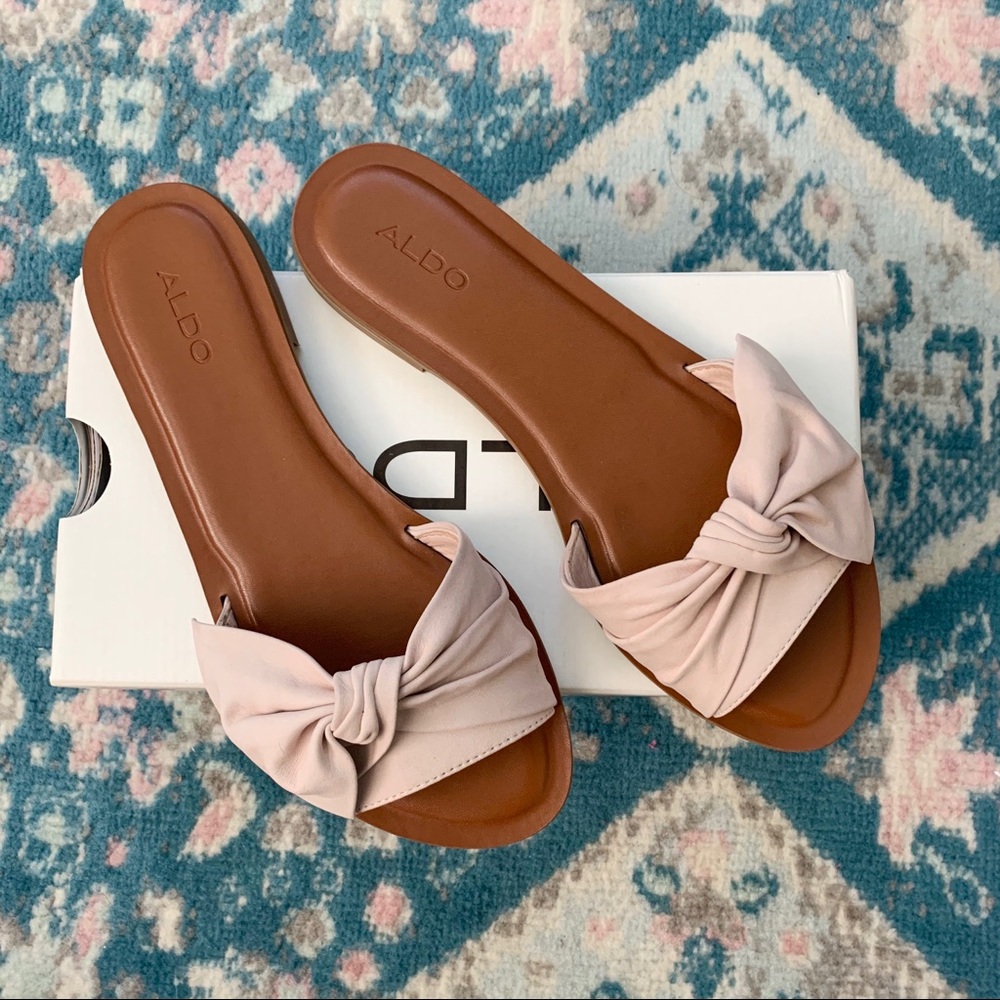 ✨BRAND NEW ALDO PINK SANDALS✨
